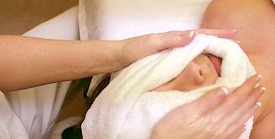 Utilisation de la technique de massage des serviettes